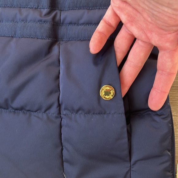 Lilly Pulitzer vest - Picture 10 of 17